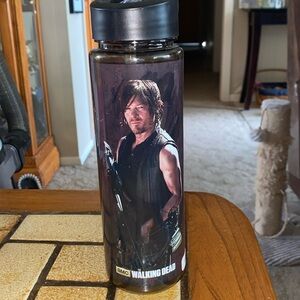 The Walking Dead “Daryl Dixon” Drinking Bottle. UEC